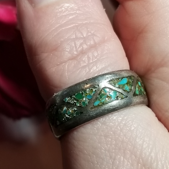 Relisted -vintage inlay ring crushed stone silver tone 8.75  8 3/4 - Picture 3 of 16